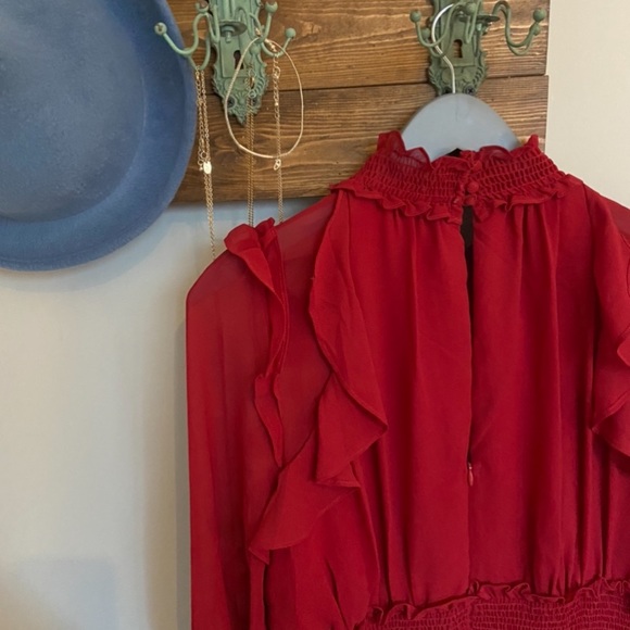 NWT beautiful RW&Co Red Dress - Picture 4 of 4